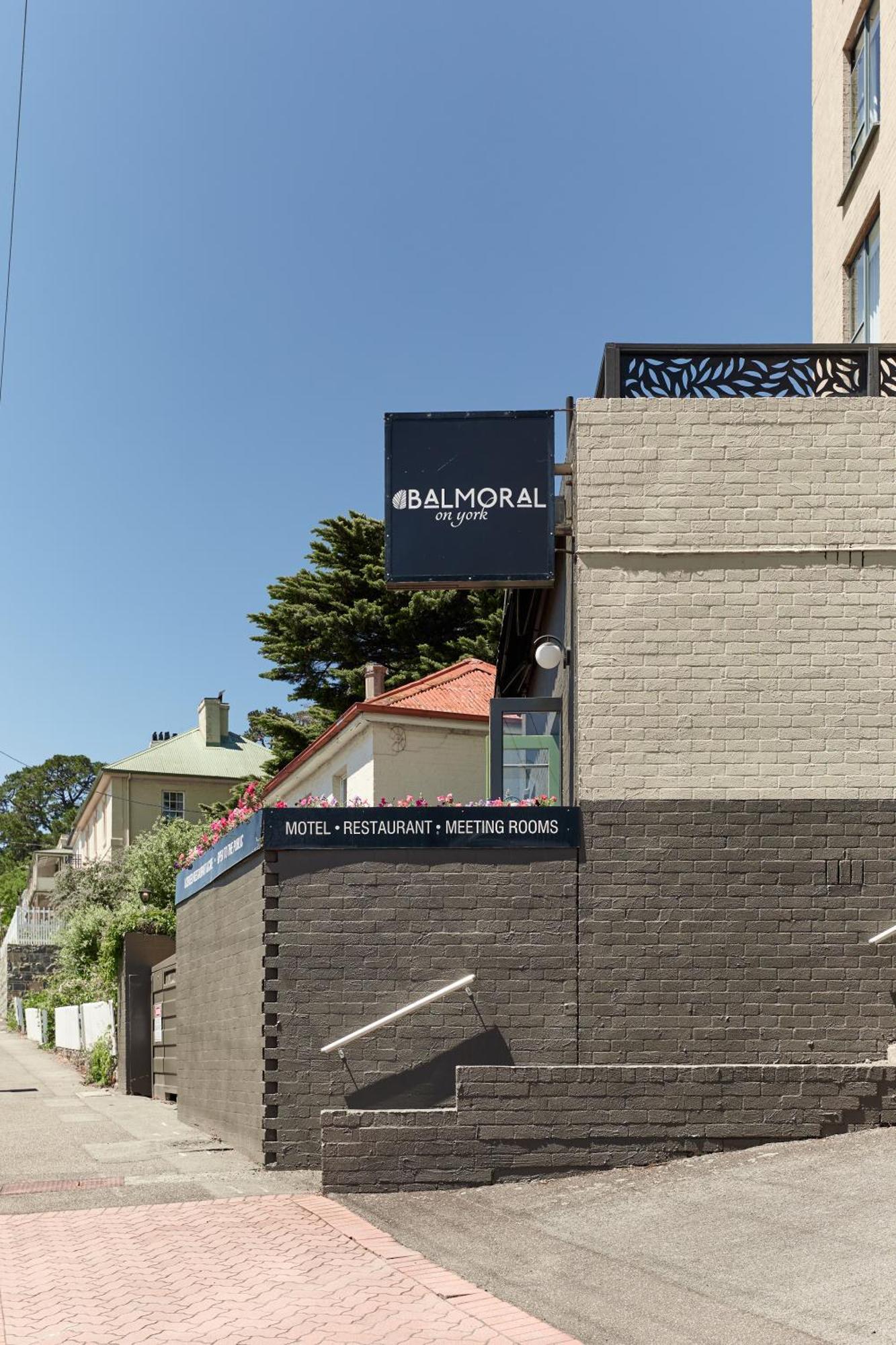 Balmoral On York Hotel Launceston Kültér fotó